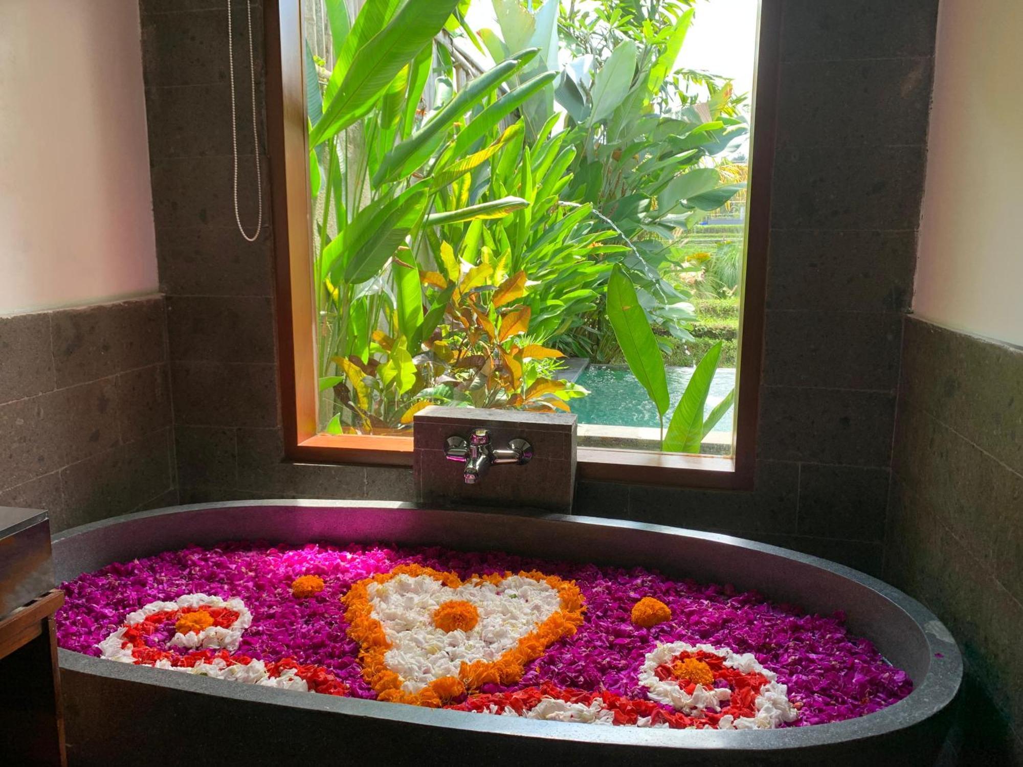 Poka Hidden Paradise & By Eps Hotel